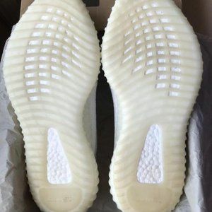 yeezy boost 350 v2 Cream White